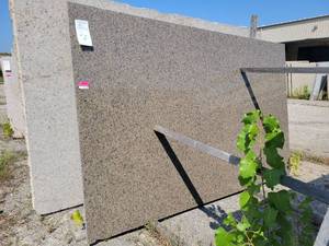 lot 7123 image: Lot of 1 Slab of Tropical Brown Granite, Polished