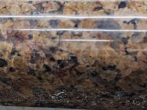 lot 5549 image: Lot of 1 Kitchen Countertop Tropical Brown, Polished