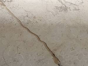 lot 5556 image: Lot of 1 Kitchen Countertop Yellow Fantasy Marble, Polished