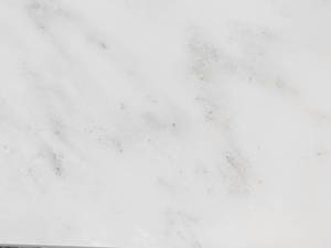 lot 5652 image: Crate of 3x6 White Statuary Tile