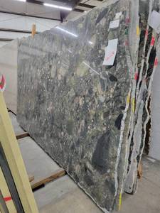 lot 3251 image: Lot of 2 Verd Mavinance Grail Slabs