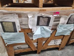 lot 5665 image: Crate of Assorted Mosaic 12x12 Tile