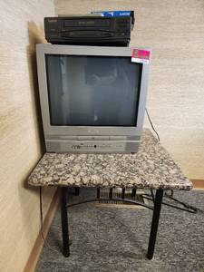 lot 22096 image: Granite Table, SV 2000TV W DVD and VHS