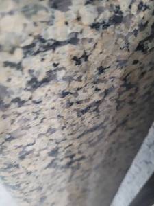 lot 5510 image: Lot of 1 Piece Kitchen Counter Top Tropical Brown Light