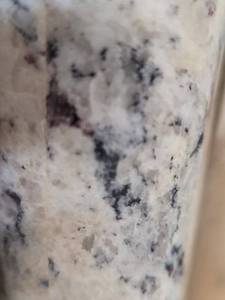 lot 5568 image: Lot of 1 Slab of Kitchen Island Top Giallo Granite