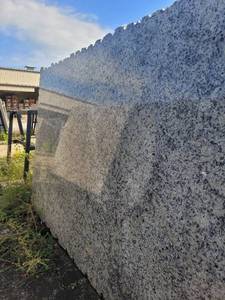 lot 7140 image: Lot of 2 Slabs of Dallas White Granite, Polished