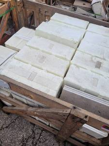 lot 7173 image: Pallet of Gascone Blue Limestone Tile