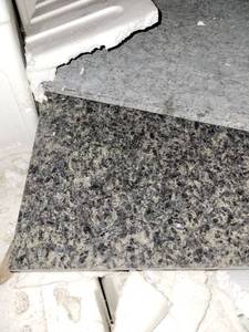 lot 5627 image: Crate of Charcoal Pearl 12 X 12 Granite Tiles