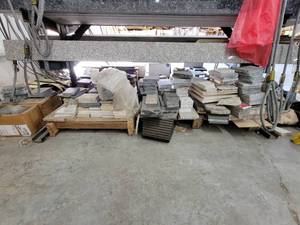 lot 5895 image: Assorted Lot of Granite Sample Pieces