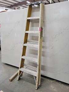 lot 5903 image: Yellow Keller 6ft Stap Ladder
