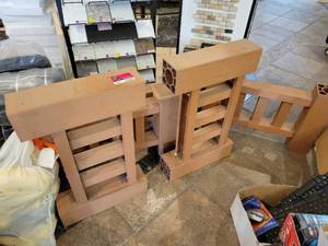 lot 22028 image: Lot of 5 Heavy Duty Display Railing