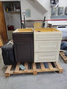 lot 22082 image: Am Assortement of 3 Bathroom Vanities W Contents