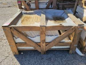 lot 7235 image: Crate of Opus Romano Pattern Travertine Assorted Sizes 16 x 24 Tiles