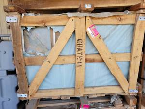 lot 9493 image: Crate of Indian Peacock Slate Tile