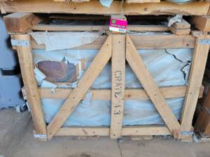 lot 9494 image: Crate of Indian Peacock Slate Tile, 12 X 12