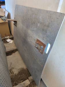 lot 22060 image: 48in Heavy-duty Dock Plate