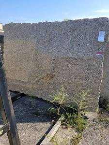 lot 7070 image: Lot of 2 Giallo Ornamental Granite, Polished