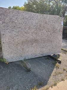 lot 7073 image: Lot of 3 Giallo Ornamental ( Verona Style) Polished Granite