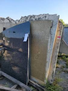lot 7078 image: Lot of 7 Slabs of Assorted Remnants