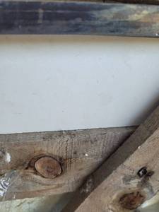 lot 9436 image: 1 Full Pallet of La Perla Limestone Tile