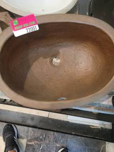 lot 22001 image: Copper Oval Sink