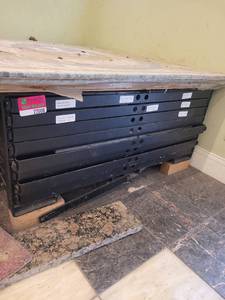 lot 22008 image: 8 Drawer Rolling System For Tile