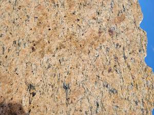 lot 9305 image: 1 Slab - Polished Granite - Portofino Gold