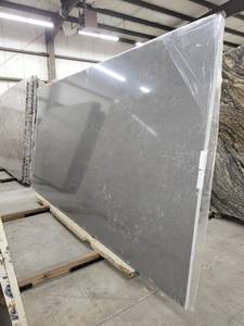 lot 2851 image: Embrace Quartz Slab
