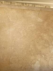 lot 9461 image: Full Pallet Golden Beach Limestone Tile