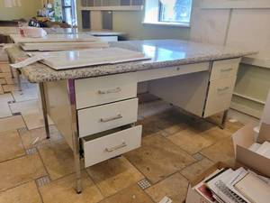 lot 22023 image: 6-Drawer Tan Metal Desk W Santa Ceceilia Granite Top