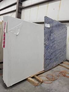 lot 3452 image: Lot of 2 White Christallo Verona Polished Quartz Slab