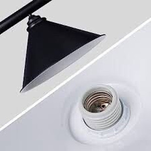 lot 5136 image: 1 Light Pool Table Light Pendant
