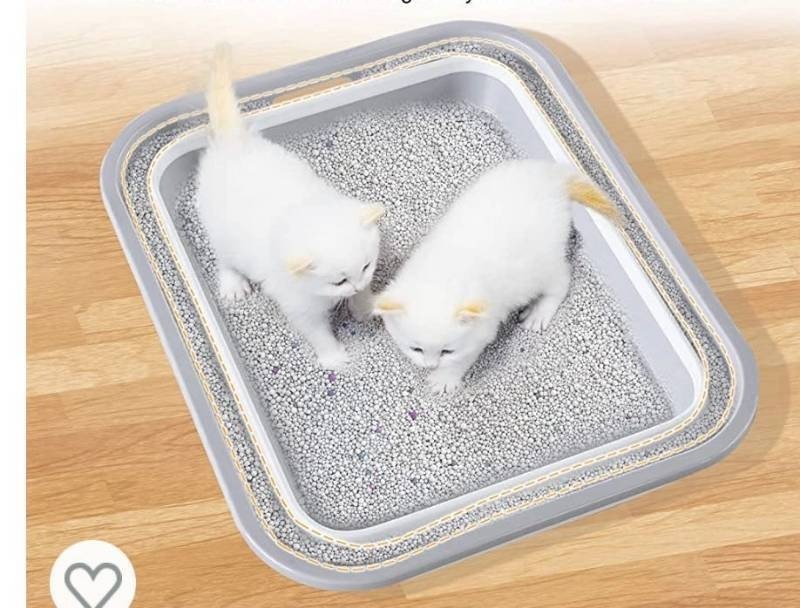 lot 56635 image: Low Entry Cat Box Adjustable Height Open Cat Litter Box for Sick Frail Handicap Disabled Cats or Kittens (One Pack) (Retail $39.69)