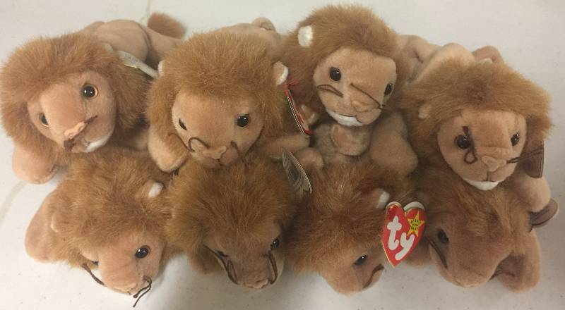 lot 1099 image: EIGHT Original Ty Beanie Babies Roary The Lion x8