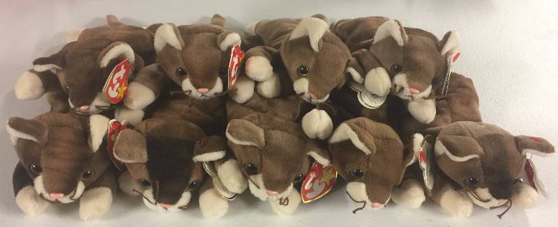 lot 1119 image: NINE Original Ty Beanie Babies Pounce the Cat x9