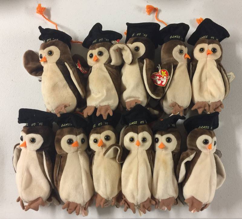 lot 1152 image: ELEVEN Original Ty Beanie Babies Wise the Owl x11 Class of 98