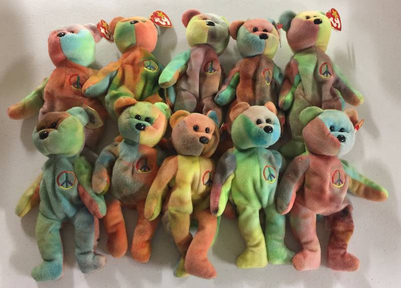 lot 1092 image: TEN Original Ty Beanie Babies Peace Teddy Bear x10