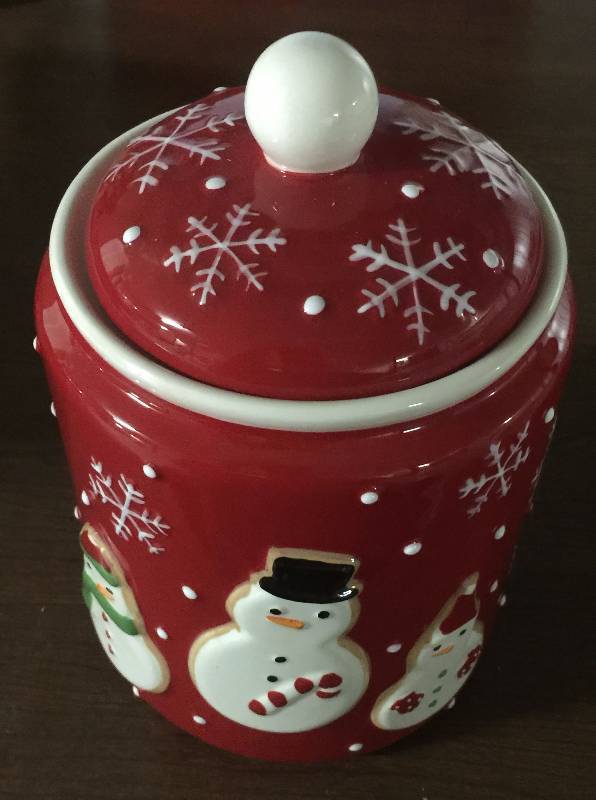 lot 1260 image: 8 Inch Tall Snow Men Cookie Jar