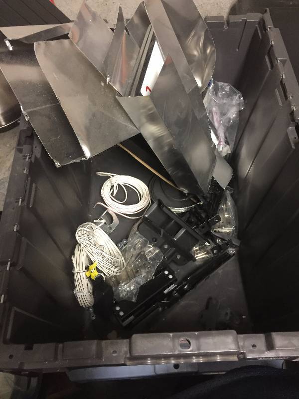 lot 1262 image: Large Tub Full of Scrap Metal and More
