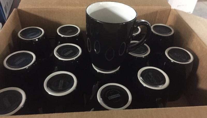 lot 1271 image: 15 Target Home Black Square Stoneware Coffee Cups Brand New