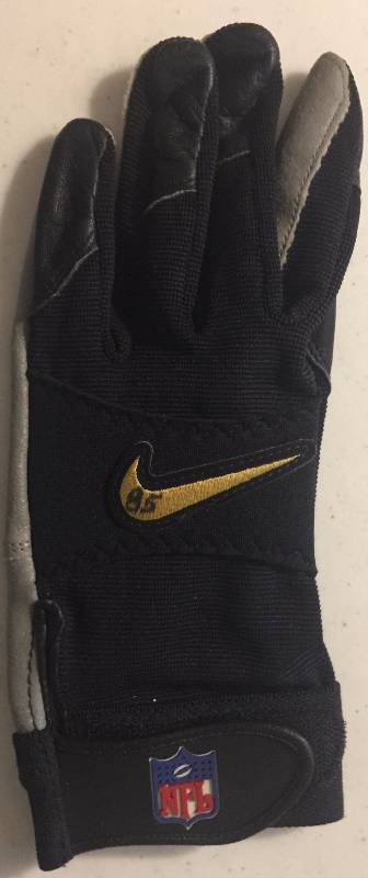 lot 808 image: Game Used Marc Boehrighter Kansas City Chiefs Wide Receive Nike Glove