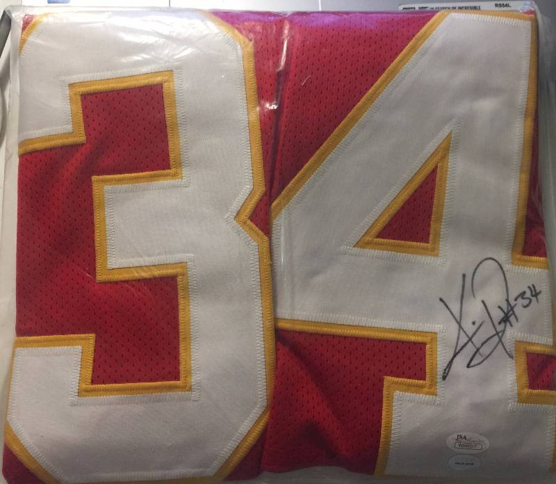 lot 809 image: Signed Kansas City Chiefs Custom Knile Davis #34 Jersey wJames Spence Authentication (JSA)