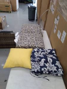 lot 49946 image: Set of Miscellaneous Chair Cushions and 1 Yellow Decorative Pillow.