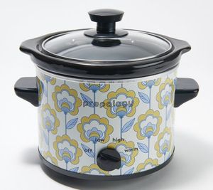 lot 49238 image: Retail - $19.96 Prepology 2-qt Round Slow Cooker with Tempered Glass Lid, Geometric