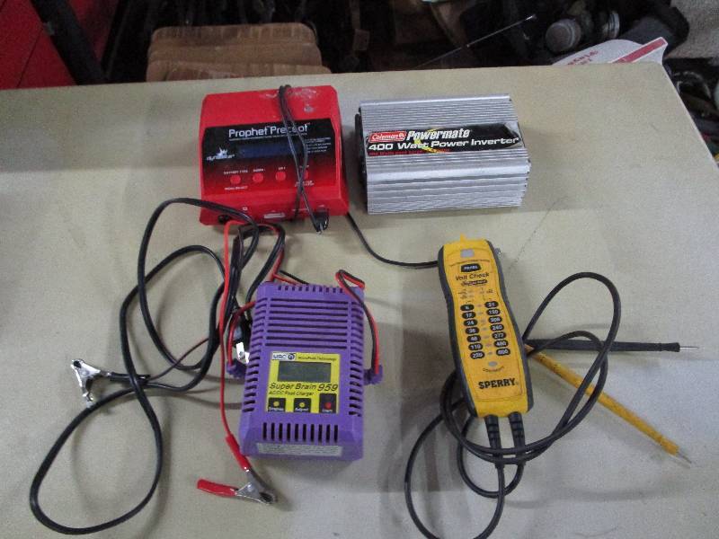 lot 561 image: Lot of Assorted Items