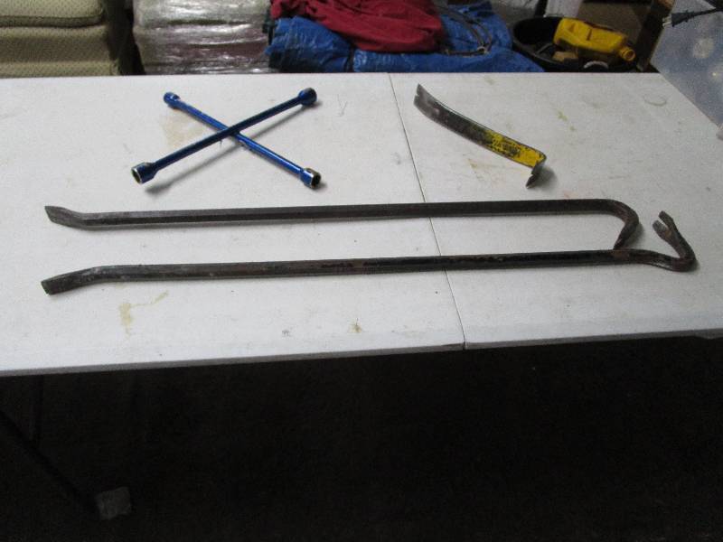 lot 631 image: Tire Irons and more