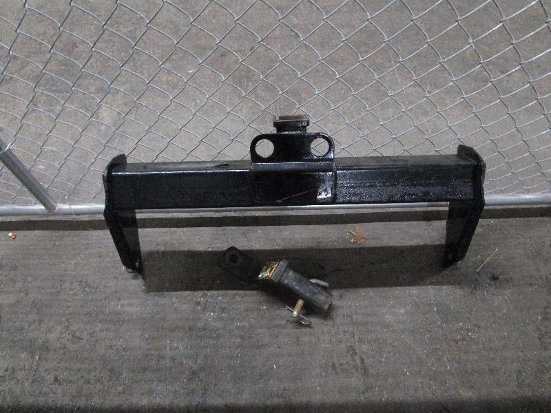 lot 519 image: 5,000lb Tow Bar