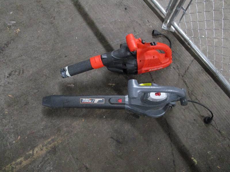 lot 638 image: Pair of Leaf Blowers