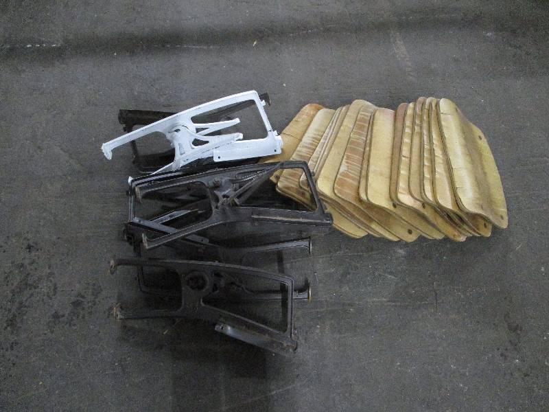 lot 646 image: Lot of Random Cast Iron Chair Pieces