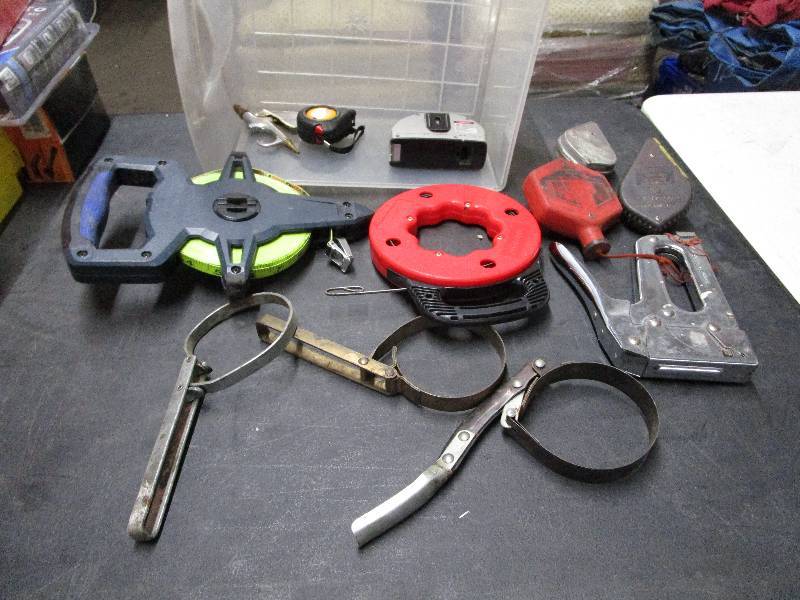 lot 653 image: Lot of Random Tools